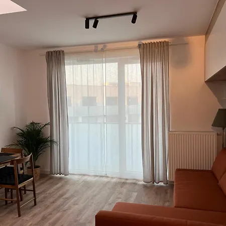 Apartment Wroclaw - Zwycieska Free Garage-2