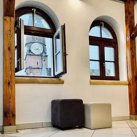 Wroclaw Inn Apartments-3