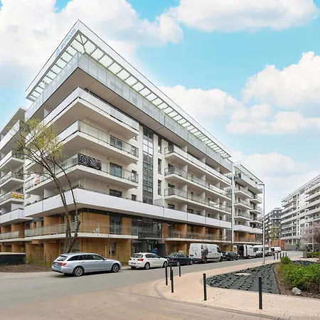 Mieszczańska Elegant Apartment with Balcony Wrocław by Renters Prestige-3