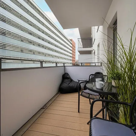 Mieszczańska Elegant Apartment with Balcony Wrocław by Renters Prestige-2