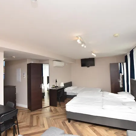 Dukes Apartments - Wita Stwosza-3