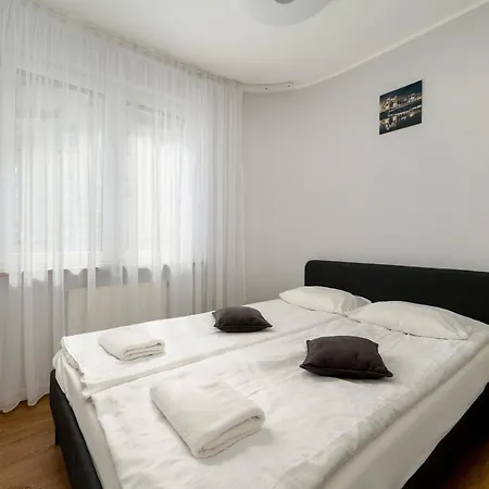 Apartment Wroclaw Jednosci Narodowej By Noclegi Renters-2