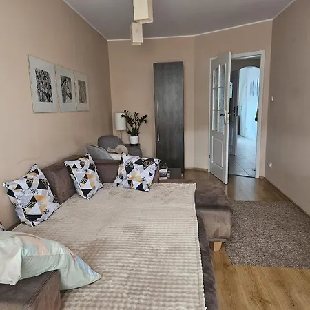 Gracious Stay Shared Apartment-3