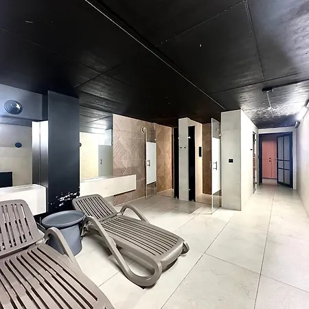 Traugutta Apartment - Fitness & Parking-2