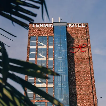Terminal Hotel-2