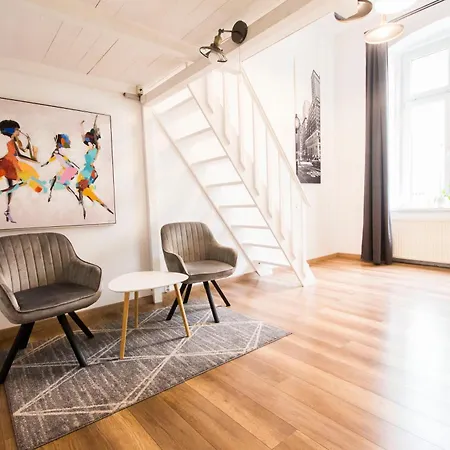 Happy Estate Apartments - Old Town-2