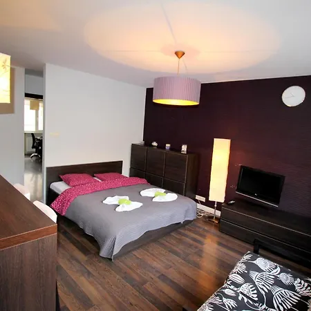 Happy Estate Apartments - Old Town-3