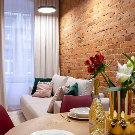 Comfy Modern Apart In Old Town Parking Properunit-2