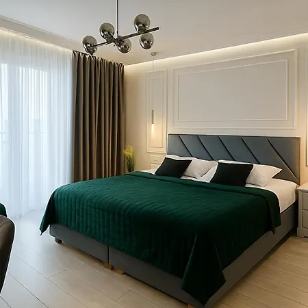 Elegance Prestige Apartment Air Conditioning & Free Garage Netflix-2