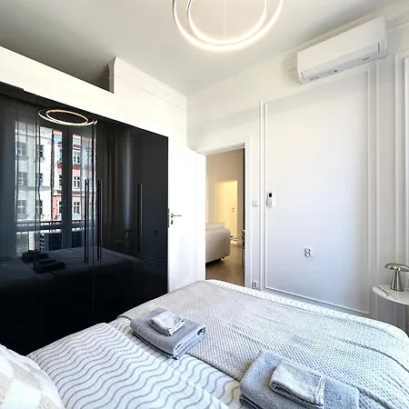 Swidnicka Apartment - 200M Main Square - Self Check-In 20H-3