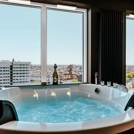 Quorum Rent - Spa Sauna&Jacuzzi Or Sauna&Terrace Centrum-2