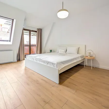 Rynek Wrocław Cozy Spot Apartment by BookingHost-2