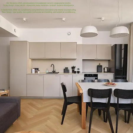 Leoapart Solny Square Aparthotel-2