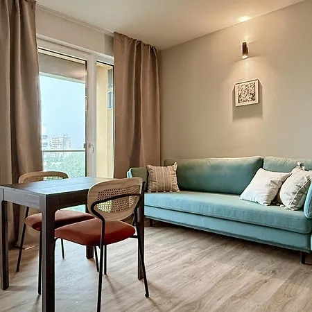 Legnicka Residence 38-2