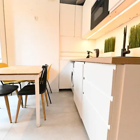 Swidnicka Apartment-City Centre-2