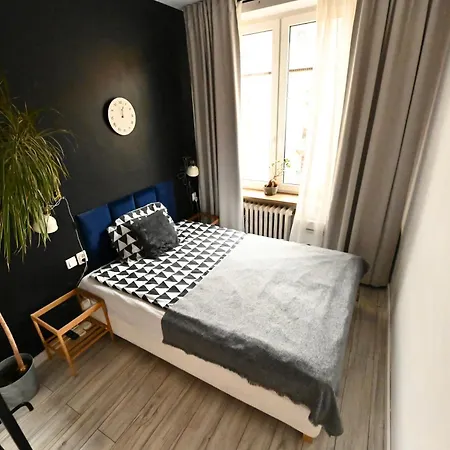 Swidnicka Apartment-City Centre-2