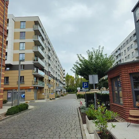 Comfortable Apart, Old Town, 2xFree parking, hanging bed, Wi-Fi, lift, aircon,self check-in 24h, Stare Miasto, winda, nowy budynek, garaż 0 zl, klima-2