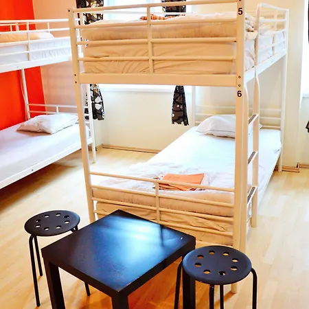 Grampa'S Hostel-3
