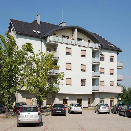 Mala Italia Apartments-3