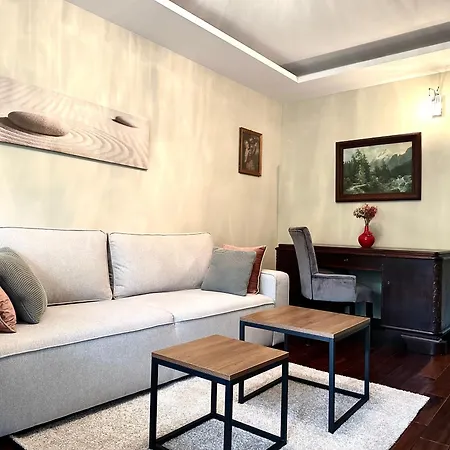Widok 16 Apartment - Balcony - 500M Main Square-2