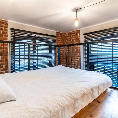 Apartamenty loftowe blisko Rynku-2