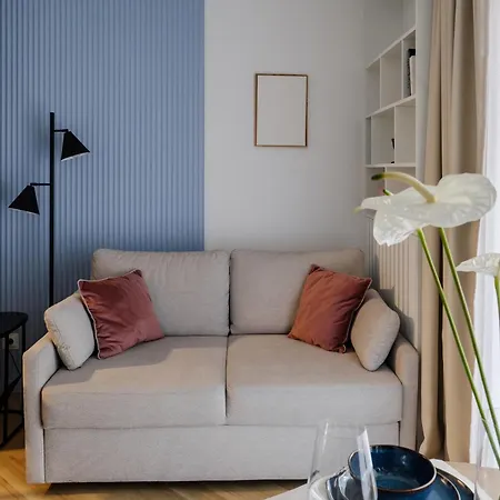 Velalux Apartment-3