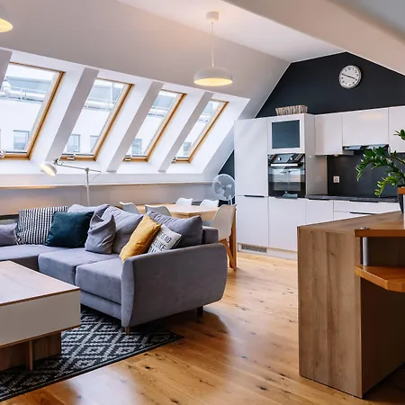 RentPlanet - Apartament Świętego Mikołaja-2