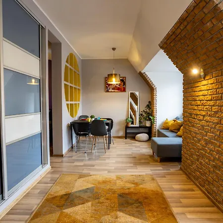 Zakątek Solny - przytulny apartament z widokiem na Ratusz-3