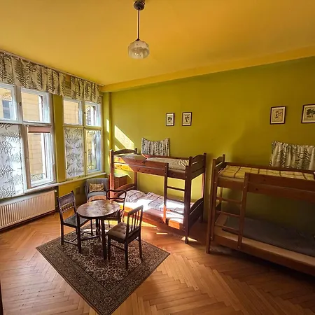 Hostel, Pokoje gościnne Mleczarnia - Ozonowane-3