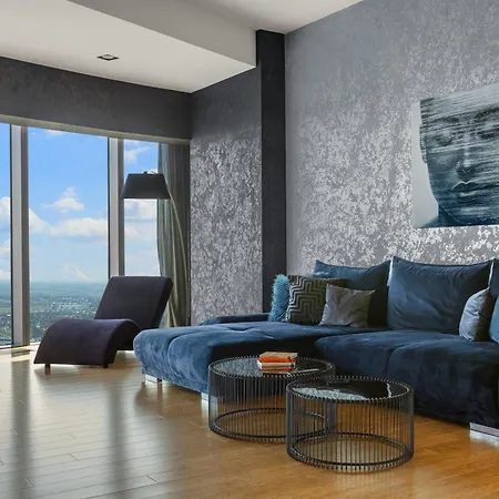 30Th+ Floor Apartments In Sky Tower-2