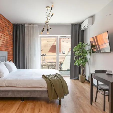 Apartamenty-Wroc Center By The University Bridge-3