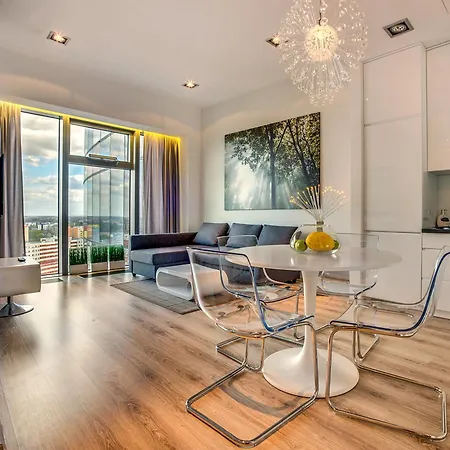 Apartamenty Sky Tower-3