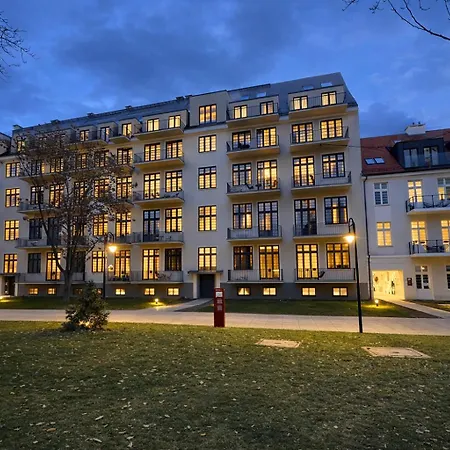 Staromiejski Bulwar Residence By The River-3