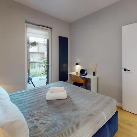 Apartament z tarasem i widokiem na rzekę WroApart-PL - Apartment with terrace&river view WroApart-3