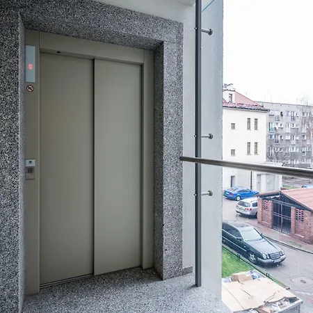 Q17 Apartments Rynek-3