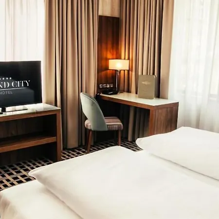 Hotel Grand City Wrocław-3
