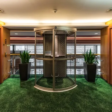 Hp Park Plaza-2