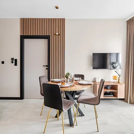Rent Invest - Quorum Apartamenty Parking Klimatyzacja-3