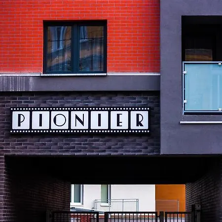 Studio Pionier-3