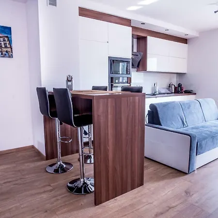 Apartment In The City Center-3