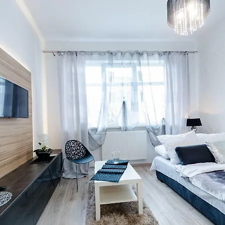 Venice Apartments/Old Town-3