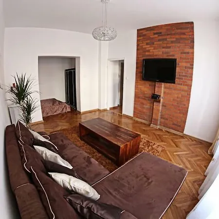 Central Old Town Apartment-3