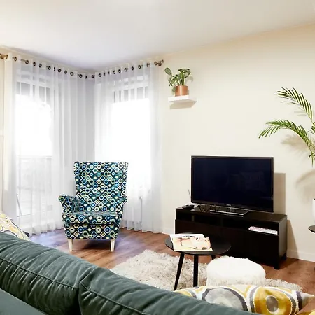Cleopatra Apartment-3