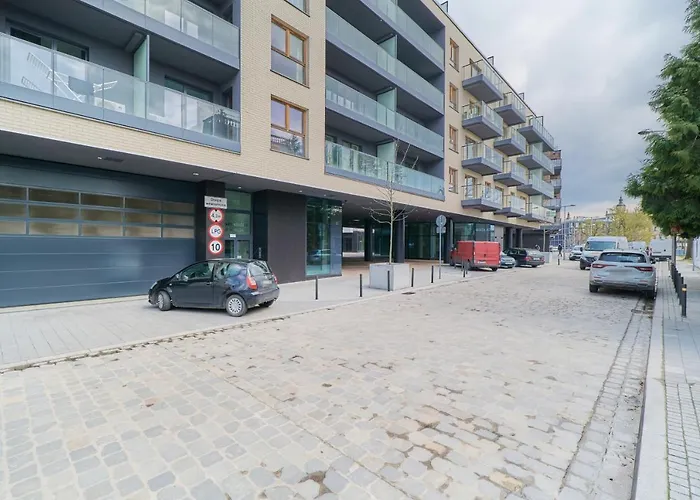 Na Bulwarach By Renters