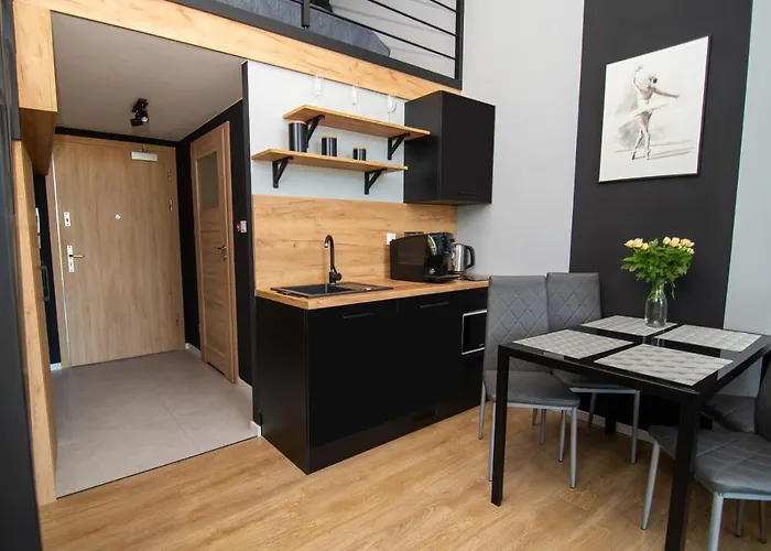 Studia przy lotnisku od WroclawApartament-pl, Polska