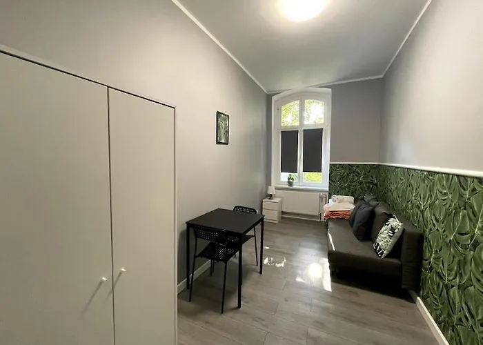 Big Apart next to Galeria Dominikańska - 4 Rooms