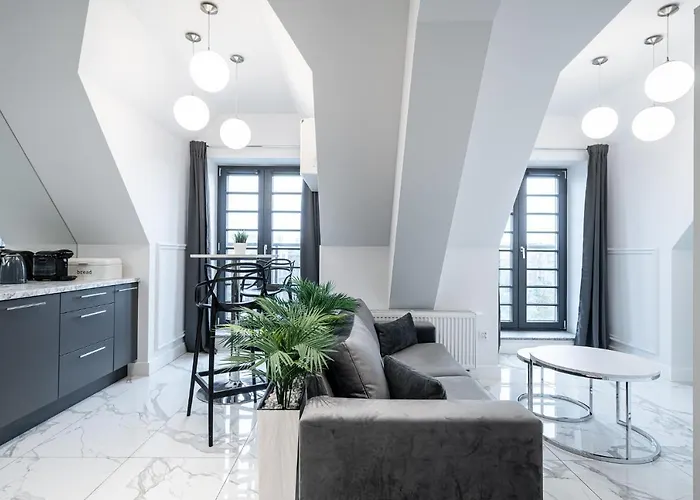 Rentplanet - Bulwar Staromiejski Breslavia, Polonia