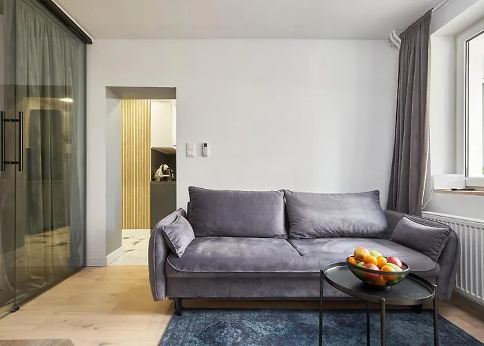 Platinum Apartment - Parking - Klimatyzacja - Winda - Self Check In Wroclaw, Poland