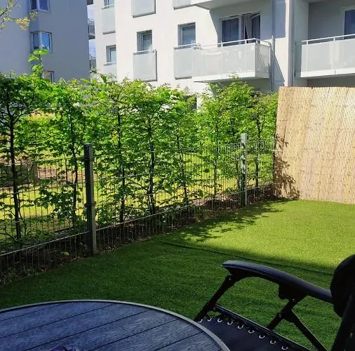 Green Terrace Big Family Apartment - Big Terrace, Free Parking, Netflix Cinema Wrocław, Polska