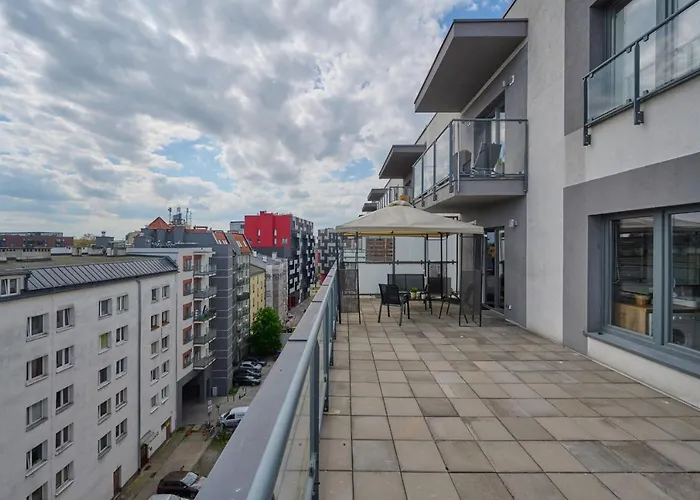 Stylish Kosciuszki Apartaments Near The Market Square With Free Garage Wroclaw By Noclegi Renters